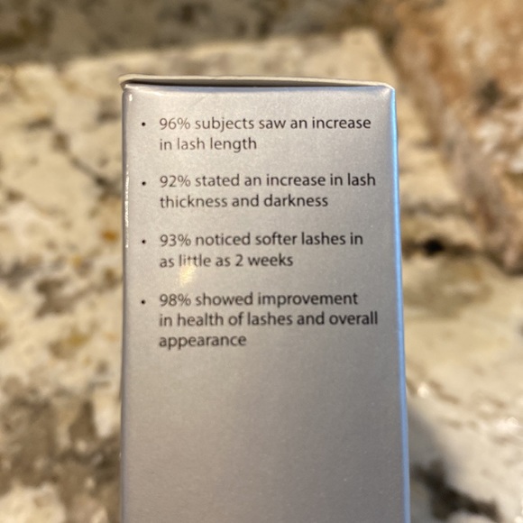 Probiotic Lash enhancer - Picture 2 of 3